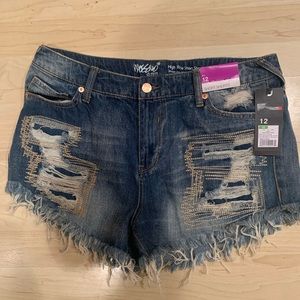 NWT size 12 distressed jean Shorts
